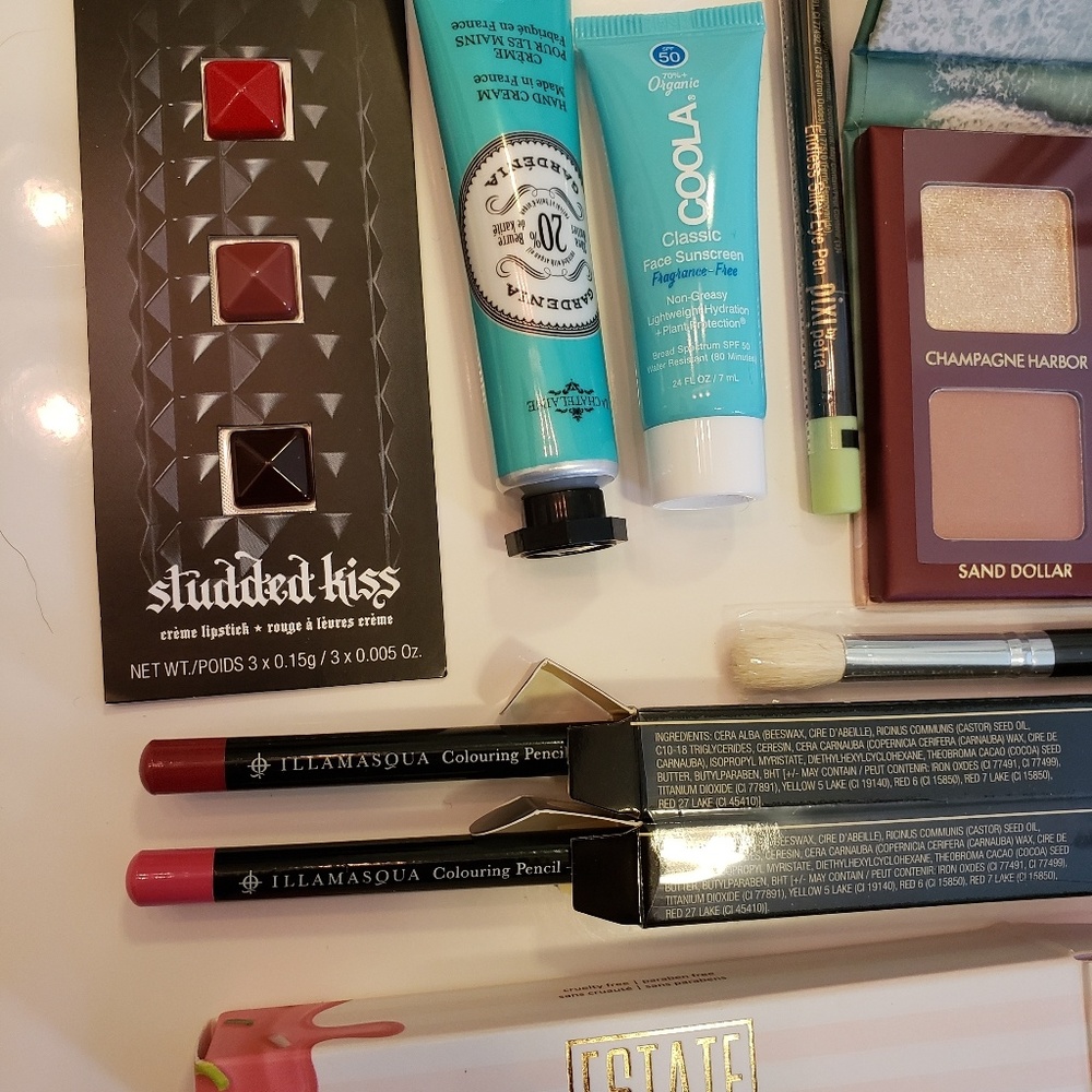 NWTπ Makeup Bundle!! - Picture 2 of 4